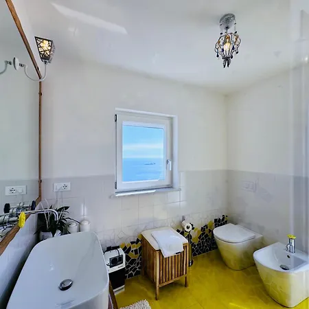 Yourhome - White House Giò