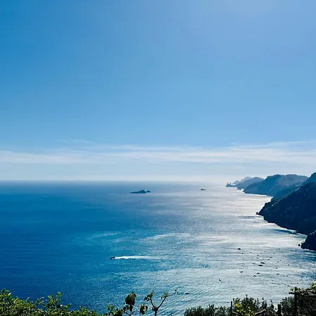 Yourhome - White House Gio Holiday home *