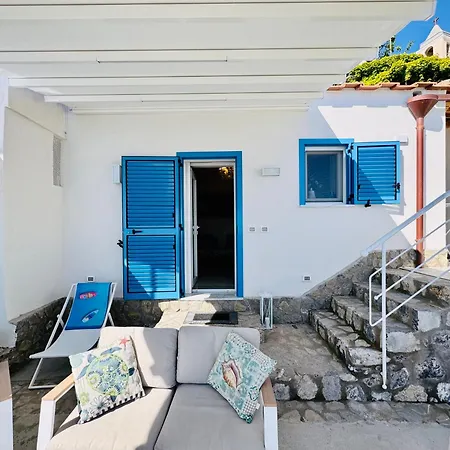 Yourhome - White House Gio *