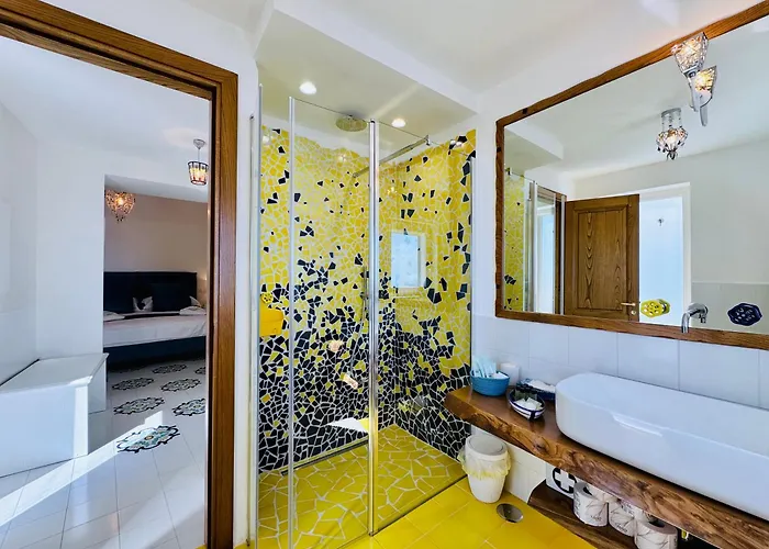 Yourhome - White House Giò